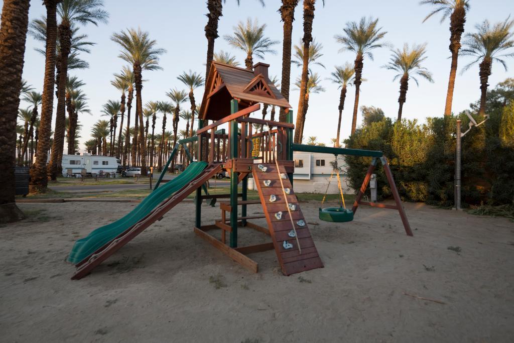 Palm Springs Camping Resort Cabin 3 Palm Desert Luaran gambar